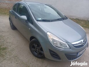 Opel Corsa 1,2 start-stop megkímélt