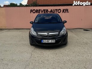 Opel Corsa D 1.4 Active Tempomat! Alufelni!