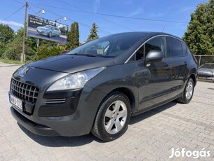 Peugeot 3008 1.6 HDi Premium 2TR / Navi / Tempo...