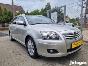 Toyota Avensis Wagon 1.8 Sol Navigáció.Alufelni!!!