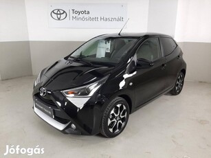 Toyota Aygo 1.0 x-play + style + connectivity M...