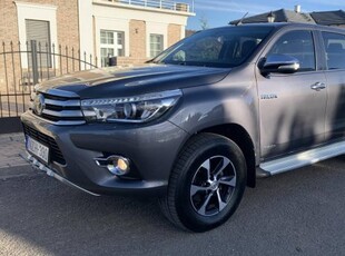 Toyota HI Lux Hilux 2.4 D-4D 4x4 Double Executi...