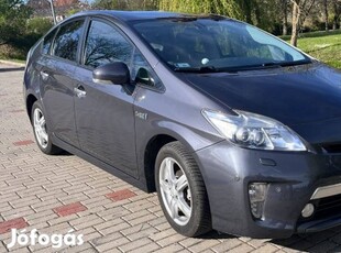 Toyota Prius Plug-IN Premium - Full-Extra -Beige Bőr - Tetőcsomagtartó