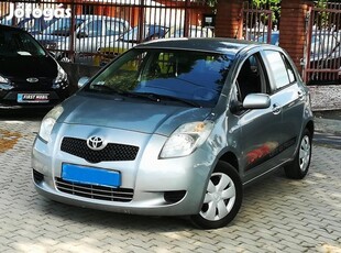 Toyota Yaris 1.0 998 Ice