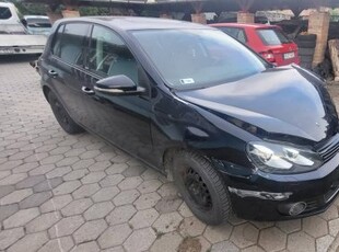 Volkswagen Golf 2.0 TDI Highline Indul.-üzemképes!