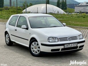 Volkswagen Golf IV 1.6 Edition