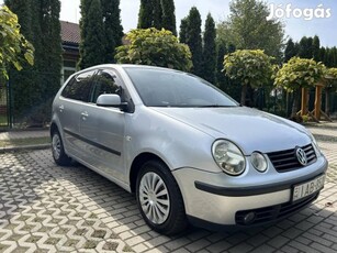 Volkswagen Polo 1.4 75 16V Comfortline Friss Mű...