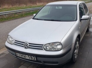 VW Golf IV 1.6i 16V