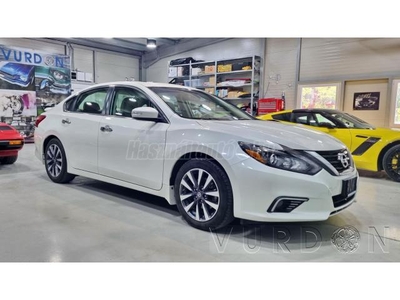 NISSAN ALTIMA 2.5 SL Aut. Navi. Bőr. Full. Karcmentes