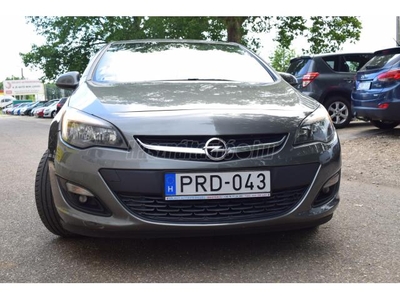 OPEL ASTRA J Sedan 1.4 T Enjoy EURO6 Első tulajdonostól/ Vezetett szervizkönyv