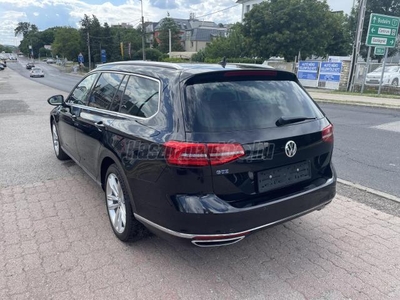 VOLKSWAGEN PASSAT Variant 1.4 TSI GTE Plug-In-Hybrid HIGLINE PANORÁMATETŐ ALCANTARA BŐR LEDFÉNYSZÓRÓ 18-ALUFELNIK 2TÖLTŐ