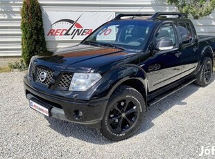 Nissan Navara 4WD Double 2.5D R-Black Limited M...