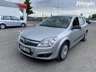 Opel Astra 1.7 CDTI Cosmo 2.tulaj.vonóhorog.klí...