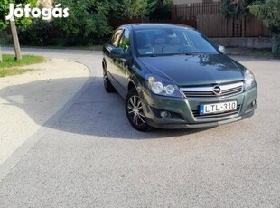 Opel Astra H Sedan 1.6 Classic III Magyar 2 tul...