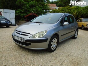 Peugeot 307 1.6 Profil Jó motorral.5l-es fogyas...