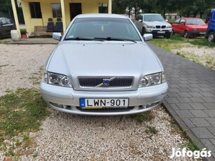 Volvo S40 1.9 D Elegance