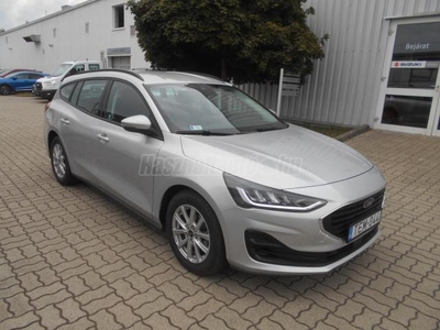 FORD FOCUS 1.0 EcoBoost mHEV Connected M.o.-i..szervizkönyv