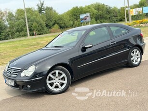 C-220 C-220-CDI-SPORTCOUPE-AUT-3-AJTO-5-FOKOZATU-TIPTRONIK-VALTO