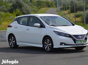 Nissan Leaf N-Connecta 40kWh (Automata) 55ekm/N...