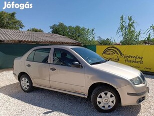 Skoda Fabia Sedan 1.2 6V Family Magyarországi!...