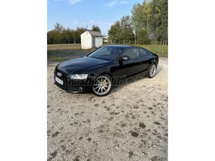 AUDI A5 Coupé 3.0 TDI DPF quattro