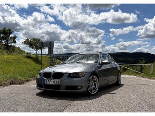 BMW 330i