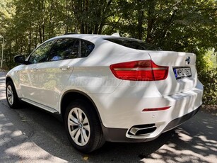 BMW X6 xDrive50i (Automata)