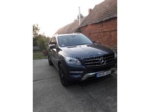 MERCEDES-BENZ ML 350 BlueTEC (Automata)