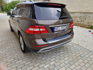 MERCEDES-BENZ ML 350 BlueTEC (Automata) (felújított motor)