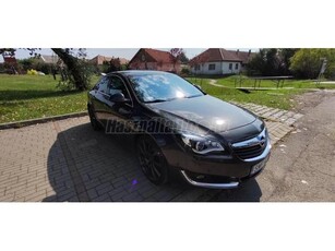 OPEL INSIGNIA 1.6 T Cosmo (Automata) Bose hifi. Recaro ülések. 20' Irmscher felni