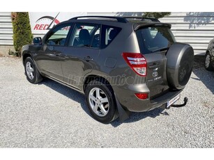 TOYOTA RAV 4 Rav4 2.2 D-4D 134e KM! Kiemelkedő állapotban!