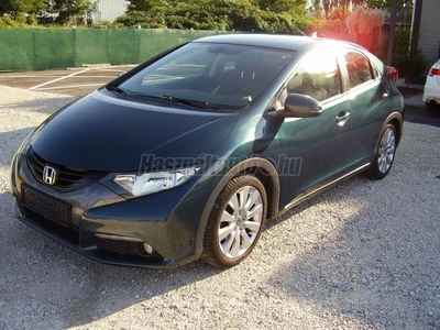 HONDA CIVIC 1.8 Sport SZÉP KÜLSŐ.BELSŐ. JÓL FELSZERELT!MEGBÍZHATÓ!FOLYAMATOSAN SZERVIZELT!