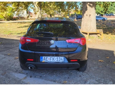 ALFA ROMEO GIULIETTA 1.4 TB Progression 2025 . 09. ig műszaki szervizkönyv.szervízelve költségmentes