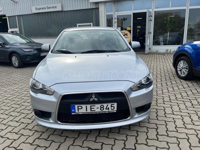 MITSUBISHI LANCER 1.5 Inform 129.000 km