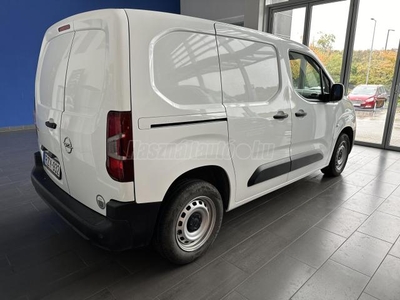 OPEL COMBO Cargo 1.5 DT L1H1 2.0t Enjoy Start&Stop (3 személyes ) Magyar. Szervizkönyves. ÁFA-s