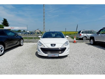 PEUGEOT RCZ 2.0 HDi Navi.D klíma.Parkradar.Tempomat.Szervizmúlt