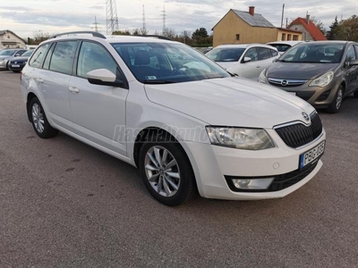 SKODA OCTAVIA 1.6 CR TDI Ambition M.O.-i szervizkönyv