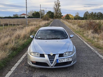 ALFA ROMEO GT 1.9 JTD 16V Progression