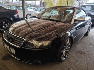 AUDI A4 CABRIO 1.8 T S line