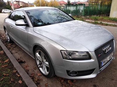 AUDI A5 Coupé 3.0 TDI DPF quattro Tiptronic ic