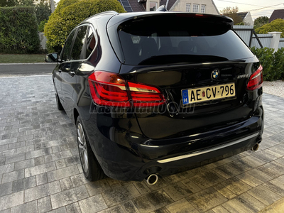 BMW 218d Luxury. M-es kormány. Újszerű. Radar elől-hátul. Tolatókamera.Vonóhorog