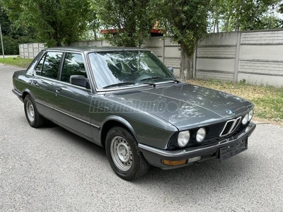 BMW 525i (Automata)