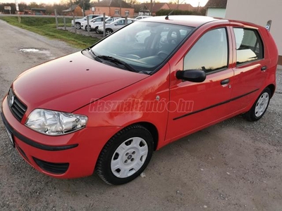 FIAT PUNTO Grande1.2 8V Active MAGYAR VEZ. SZV. 126 EKM EL.ABL KP. ZÁR