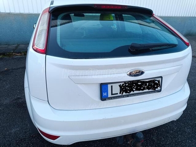 FORD FOCUS 1.4 Ambiente