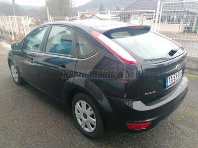 FORD FOCUS 1.4 Ambiente (Ülésfűtés)