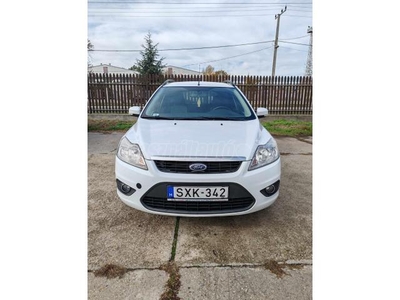 FORD FOCUS 1.6 Fresh