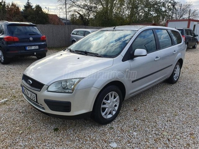 FORD FOCUS 1.6 TDCi Collection DPF SZÉP ÁLLAPOT/KLÍMA/ESP/ROZSDA MENTES!