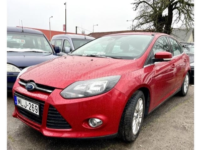 FORD FOCUS 1.6 TDCi Titanium Bőr.Pdc.Alu.Digit.Ülésfűtés.Szép!!