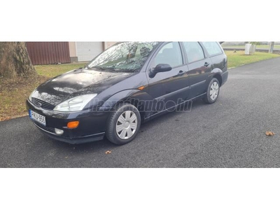 FORD FOCUS 1.8 Ghia