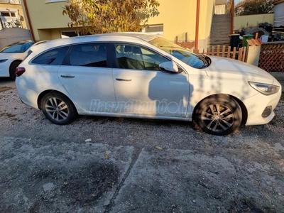 HYUNDAI I30 1.6 CRDi MP Comfort DCT